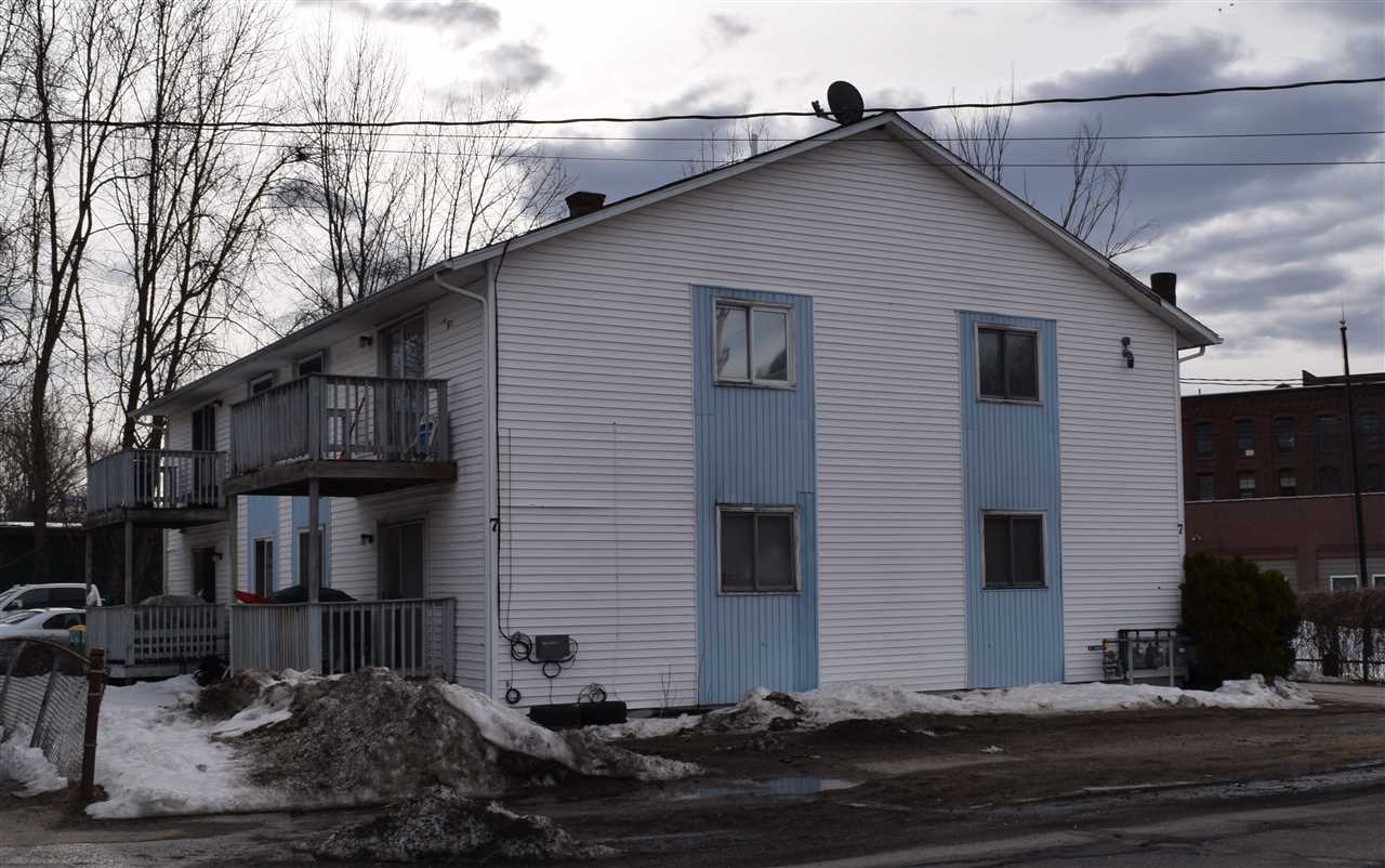7 Pickering Road Rochester, NH 03839 - Photo 3 of 28