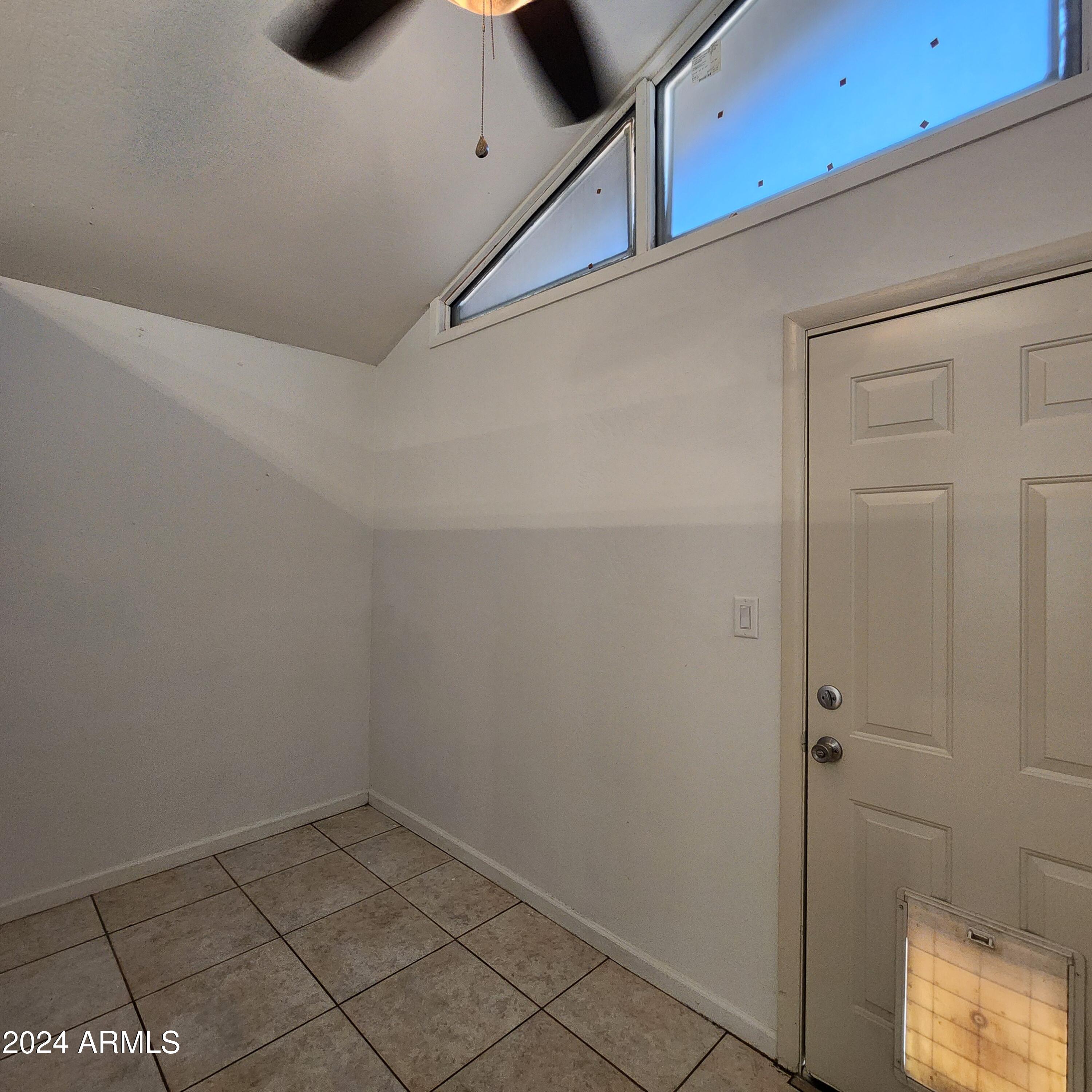 3017 West Yucca Street Phoenix, AZ 85029 - Photo 28 of 32 a view of small space