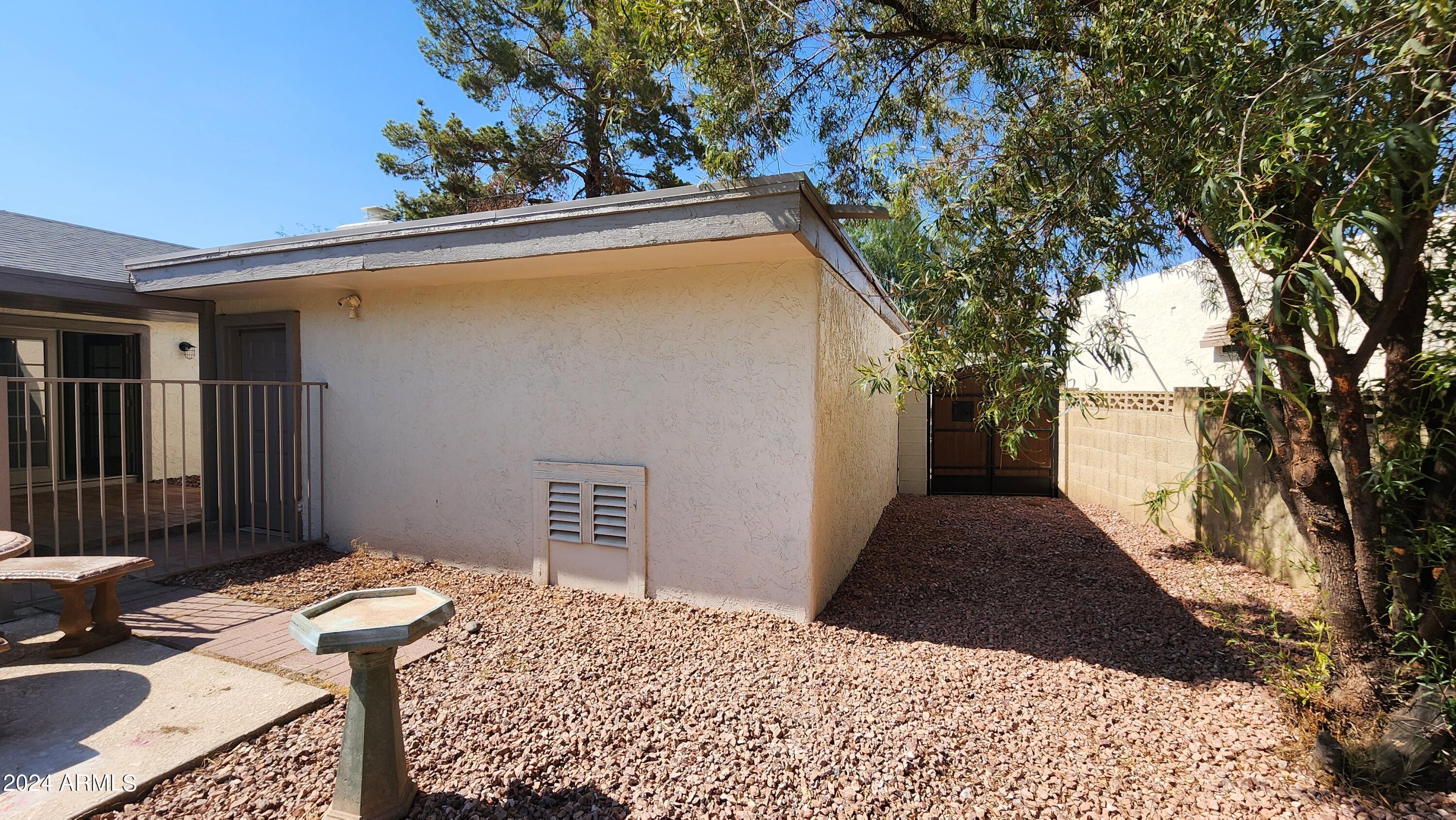 3017 West Yucca Street Phoenix, AZ 85029 - Photo 32 of 32 a view of a backyard