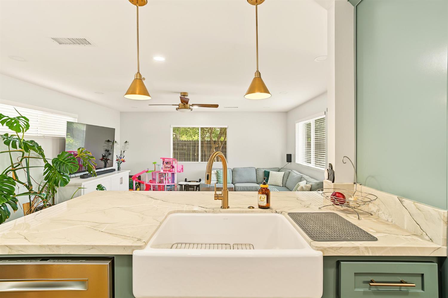 3620 Ardmore Road Sacramento, CA 95821 - Photo 13 of 39 Gallery Image 13