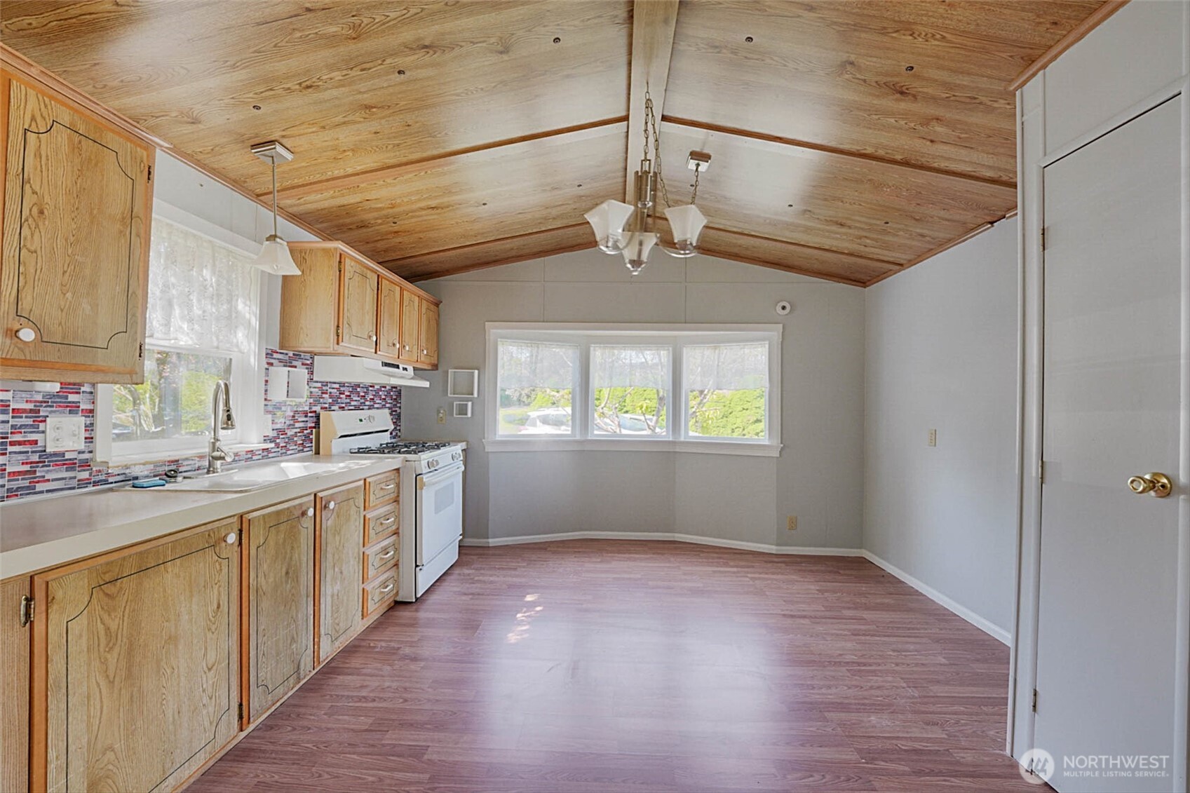 9403 Pierce Lane, Unit 22 Sedro-Woolley, WA 98284 - Photo 7 of 19