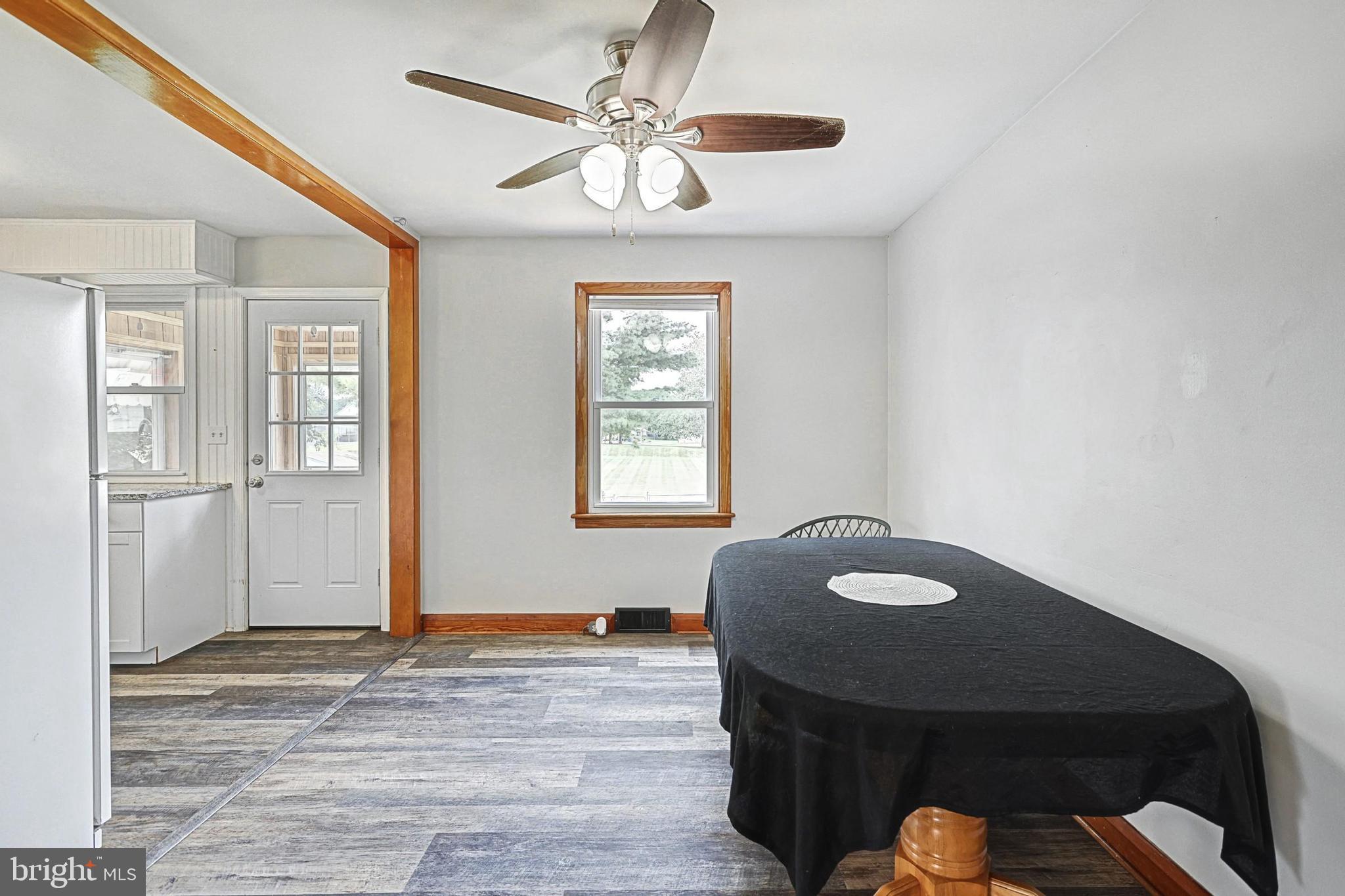 216 Carroll Heights Road Taneytown, MD 21787 - Photo 8 of 29 Gallery Image 8