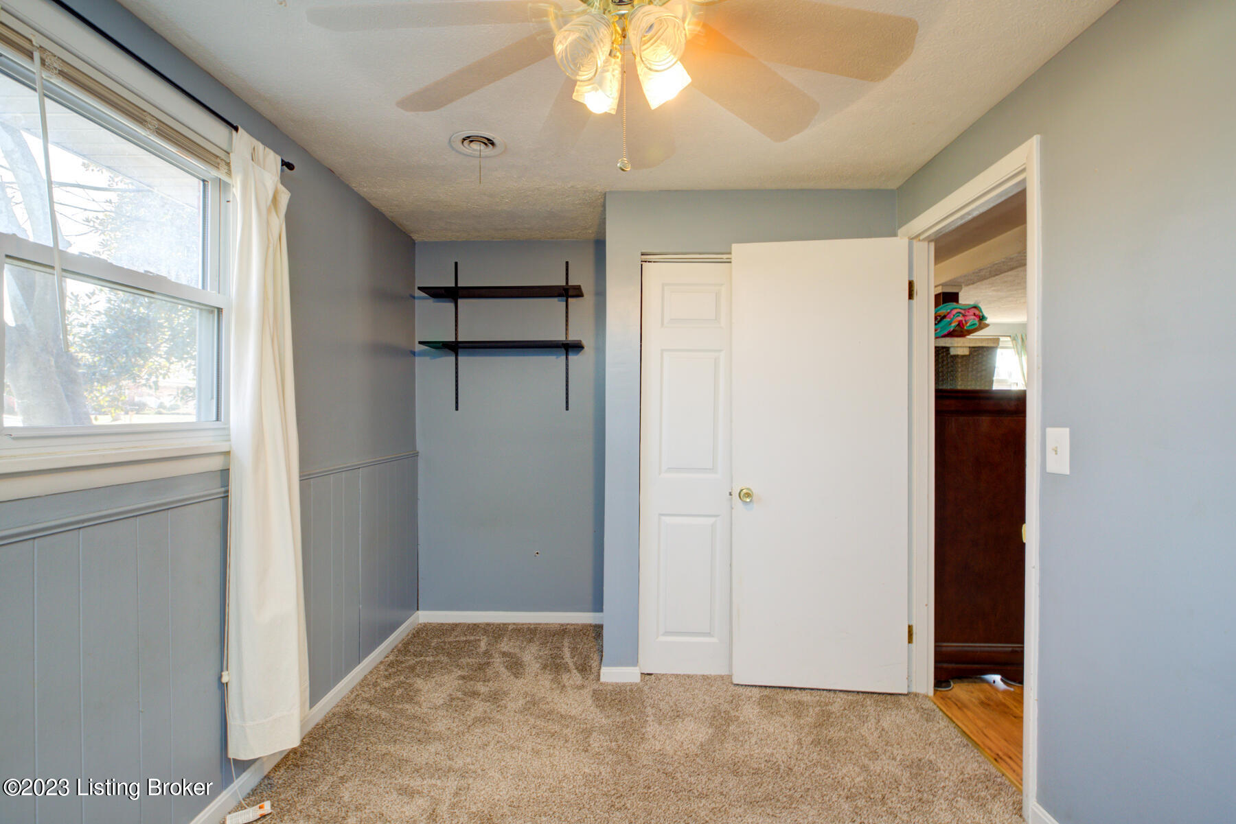 4802 Ulrich Road Louisville, KY 40299 - Photo 24 of 41 GSP-4802_Ulrich_Rd-16