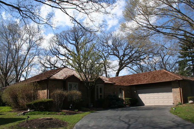4 Red Haw Road Rolling Meadows, IL 60008 - Photo 1 of 25