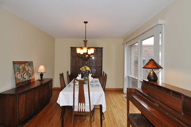 4 Red Haw Road Rolling Meadows, IL 60008 - Photo 6 of 25