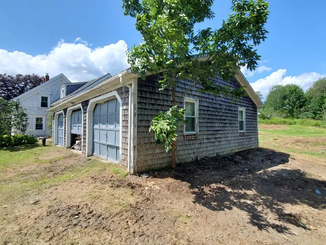 $229,000 | 343 West Main Street, Searsport, ME 04974