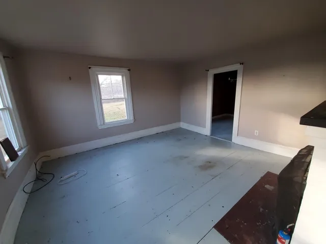 $229,000 | 343 West Main Street, Searsport, ME 04974