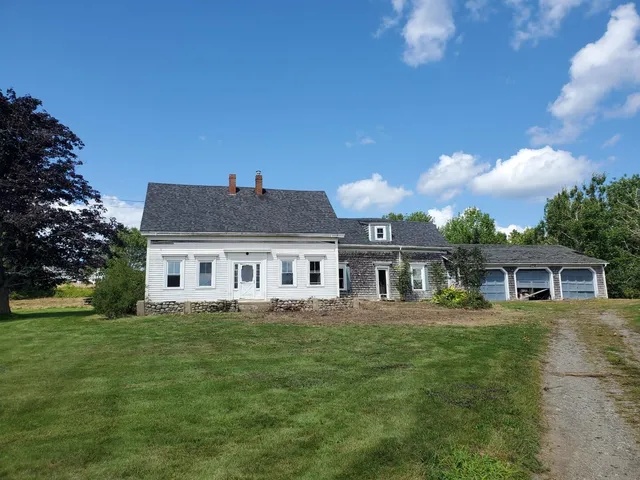 $229,000 | 343 West Main Street, Searsport, ME 04974