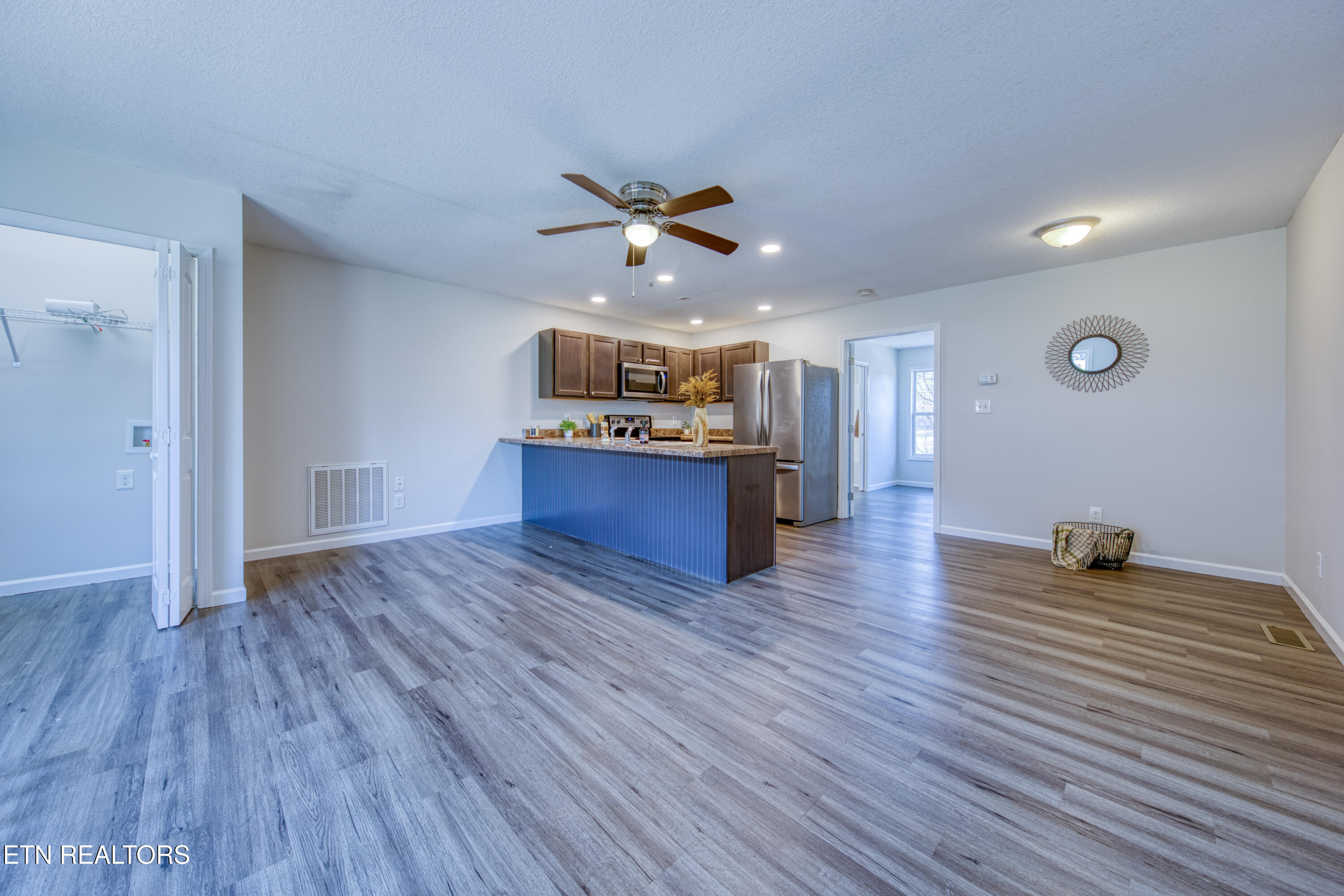 1816 Andes Road Knoxville, TN 37931 - Photo 3 of 12 0H3A9934_28