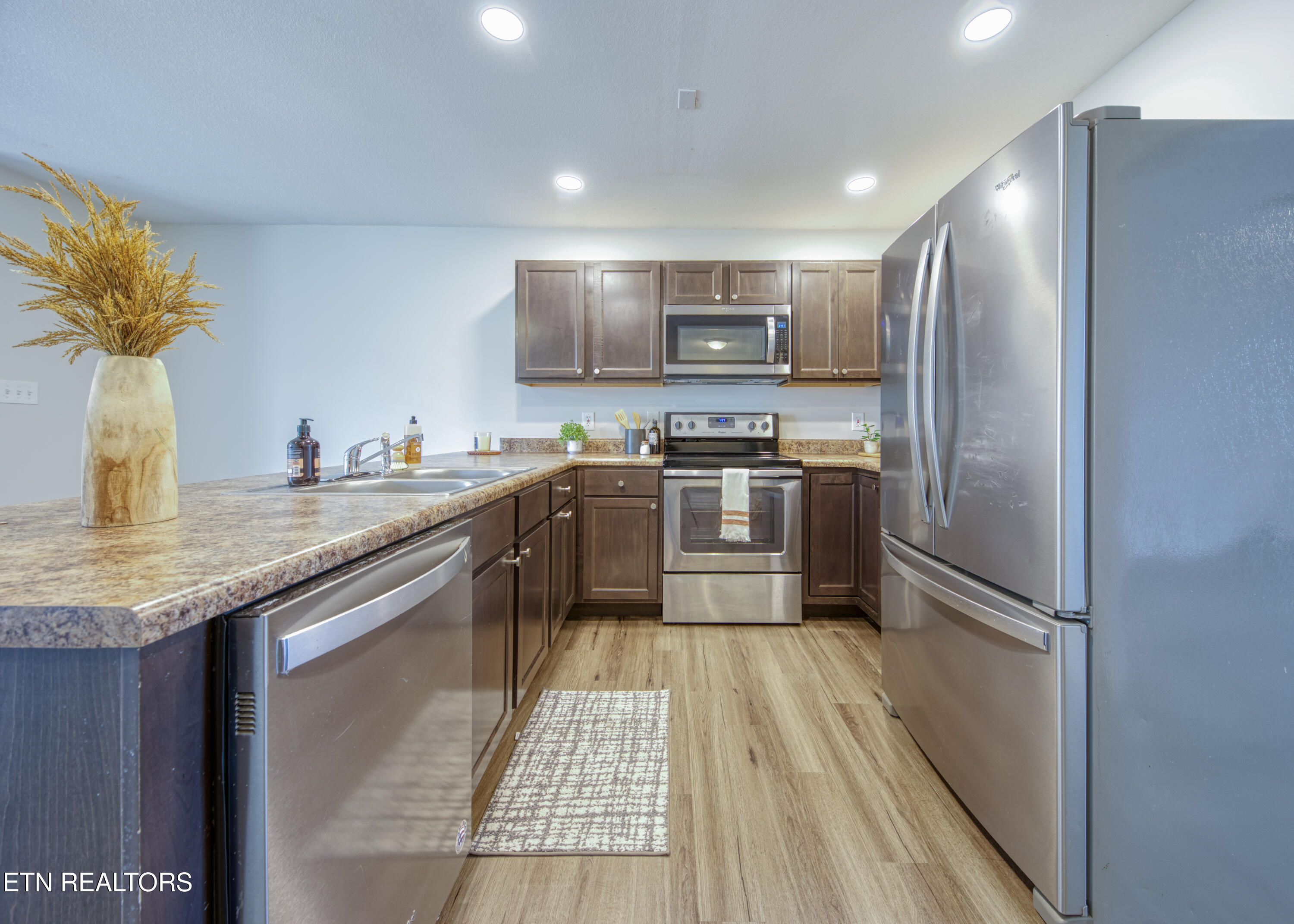 1816 Andes Road Knoxville, TN 37931 - Photo 4 of 12 0H3A9942_30