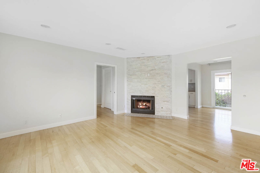 3443 Madera Avenue Los Angeles, CA 90039 - Photo 25 of 46