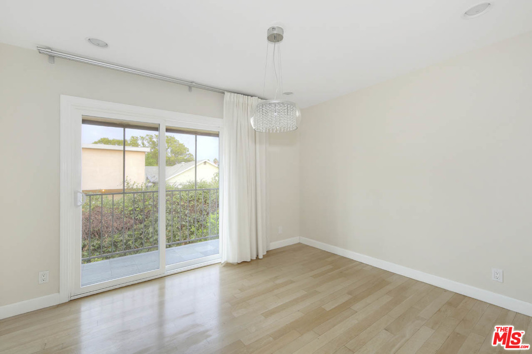 3443 Madera Avenue Los Angeles, CA 90039 - Photo 27 of 46