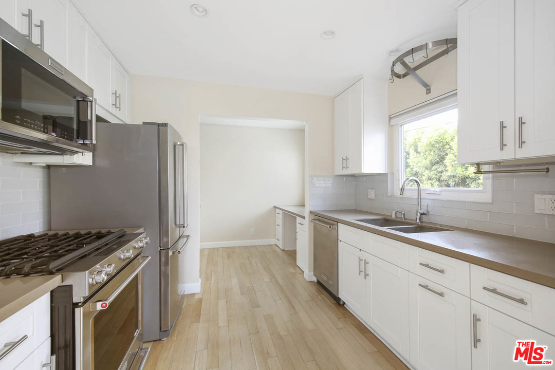 3443 Madera Avenue Los Angeles, CA 90039 - Photo 30 of 46