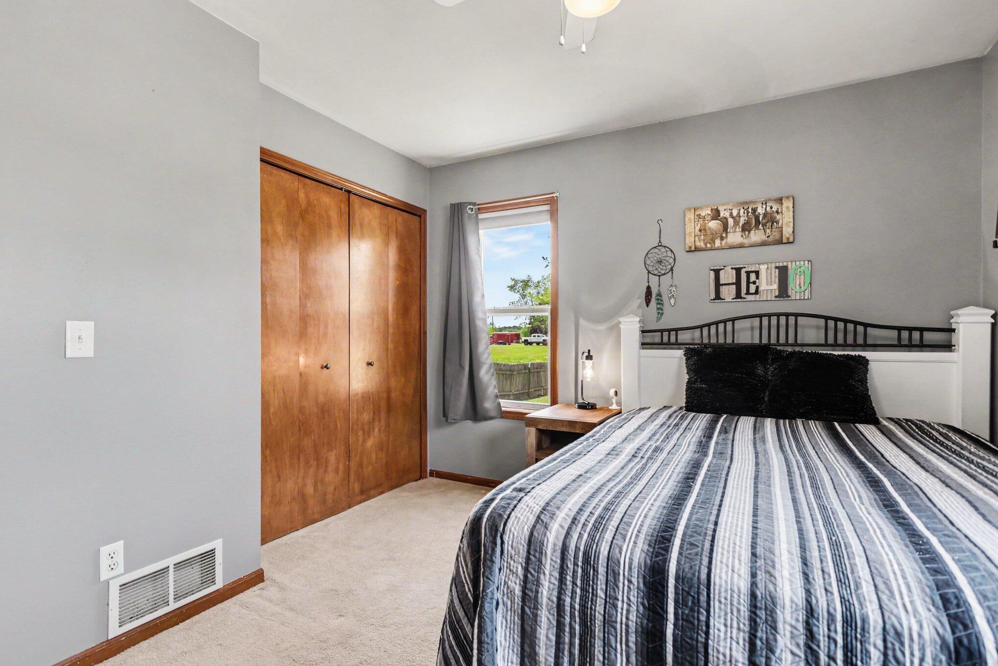20221 Partello Road Marshall, MI 49068 - Photo 17 of 36 018_file_2112
