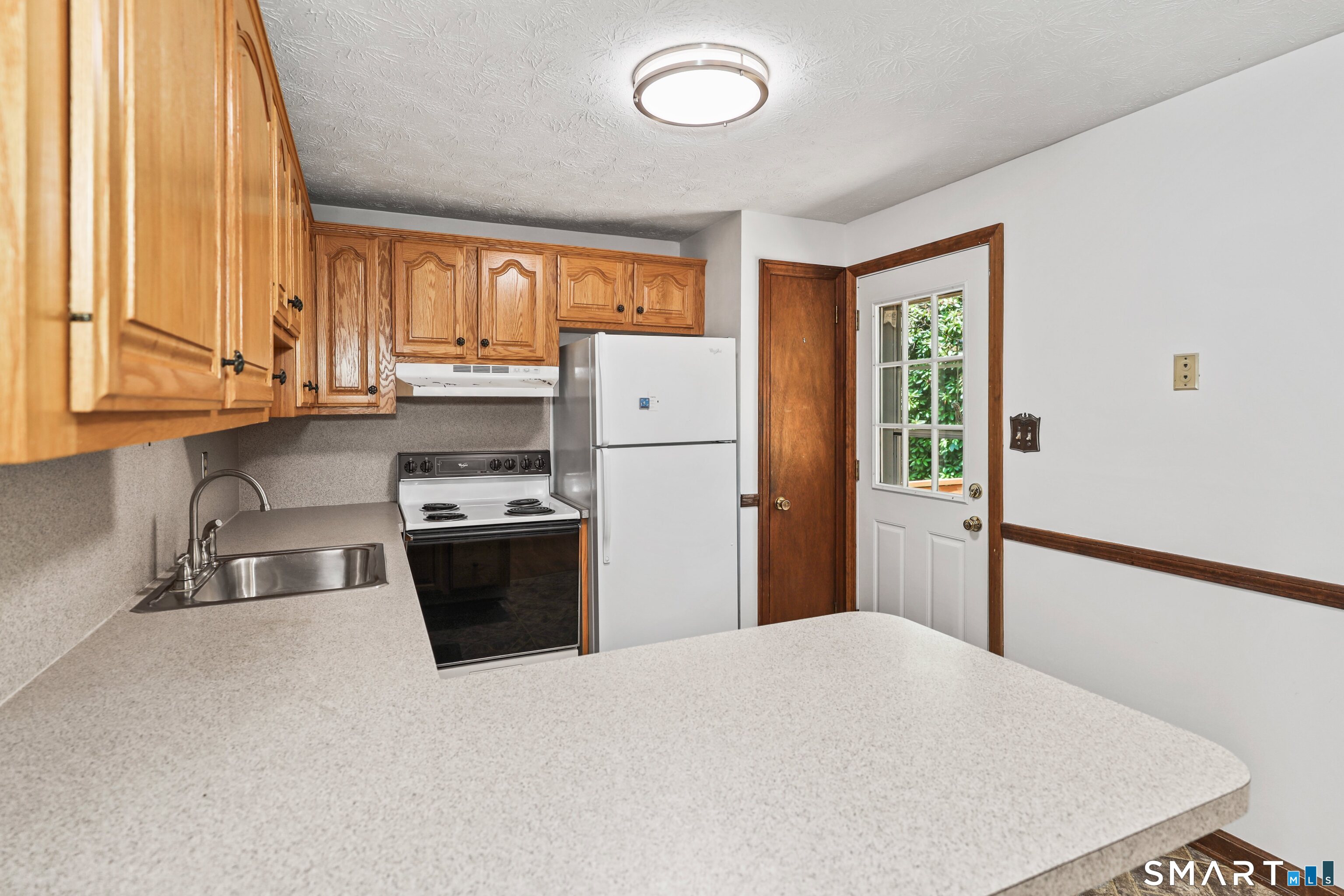 43 Rocco Drive Wolcott, CT 06716 - Photo 15 of 34