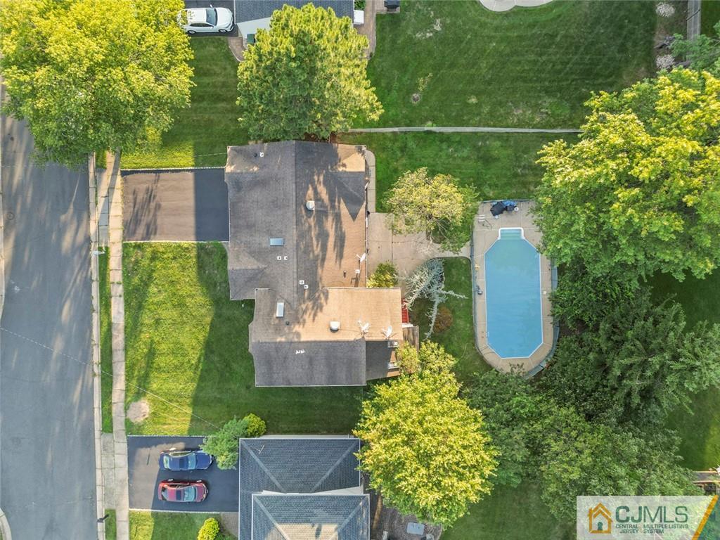 33 Hazel Avenue Edison, NJ 08820 - Photo 4 of 52 an aerial view of a house