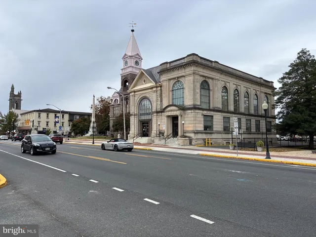 $290,000 | 30 North Broad Street, Woodbury, NJ 08096