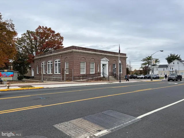 $290,000 | 30 North Broad Street, Woodbury, NJ 08096