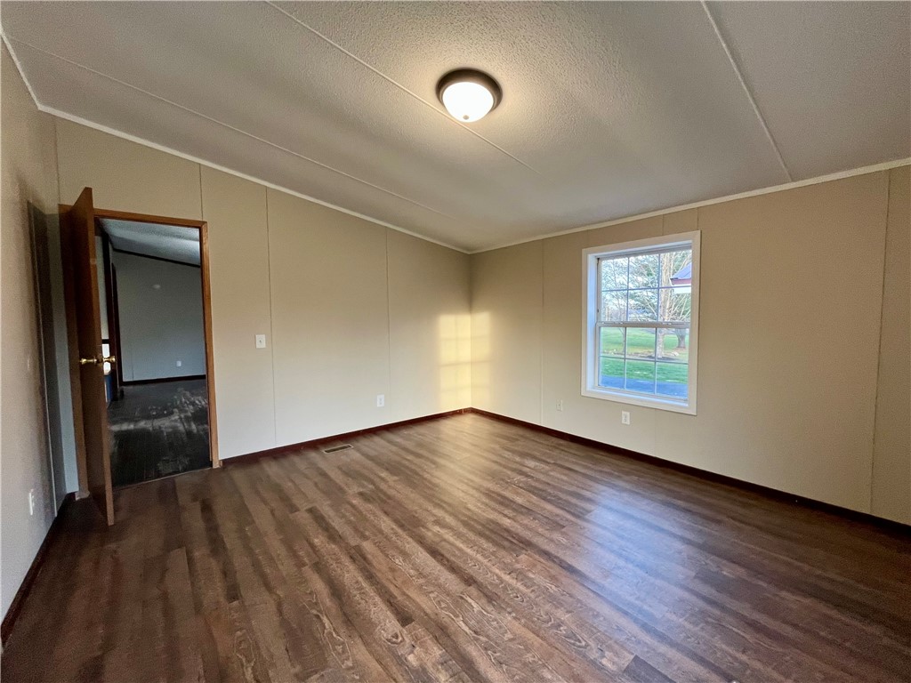 11834 Tellier Road Wolcott, NY 14590 - Photo 30 of 42 1st floor primary bedroom