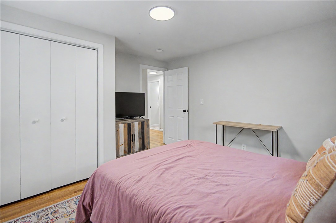 162 Larchmont Road Warwick, RI 02886 - Photo 22 of 36