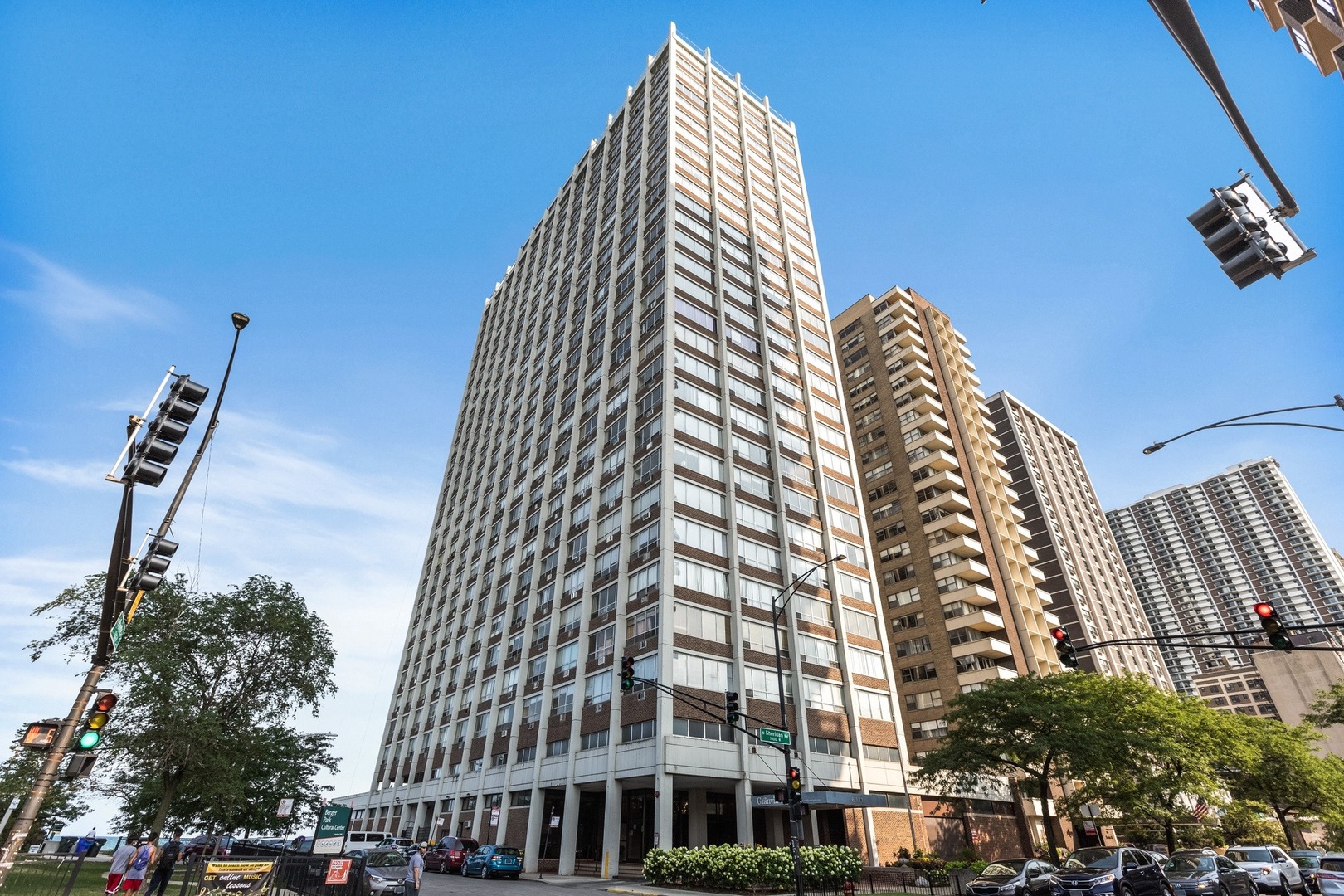 6171 North Sheridan Road, Unit 1503 Chicago, IL 60660 - Photo 1 of 24