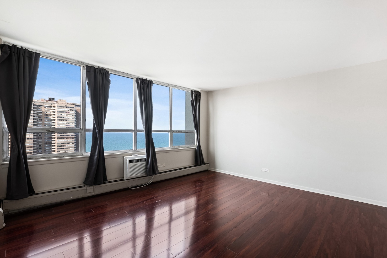6171 North Sheridan Road, Unit 1503 Chicago, IL 60660 - Photo 8 of 24