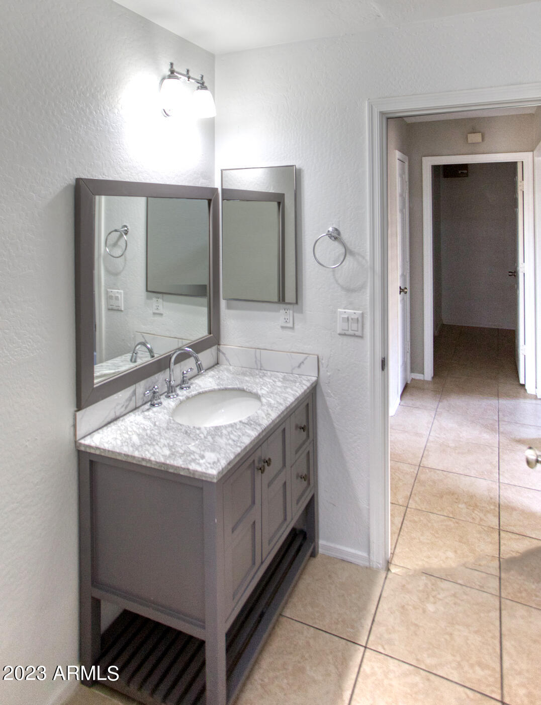 4332 West Alta Vista Road Laveen, AZ 85339 - Photo 19 of 25 guest bath (1)