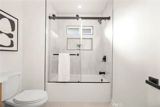 $950,000 | 10421 South 1st Avenue, Inglewood, CA 90303