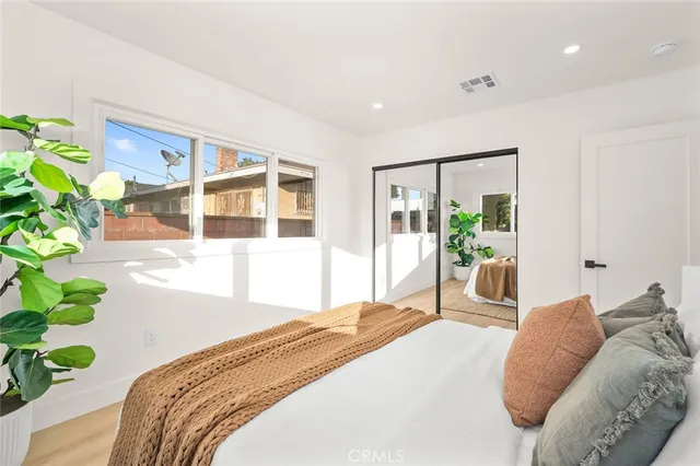 $950,000 | 10421 South 1st Avenue, Inglewood, CA 90303