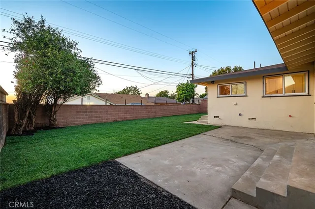 $950,000 | 10421 South 1st Avenue, Inglewood, CA 90303