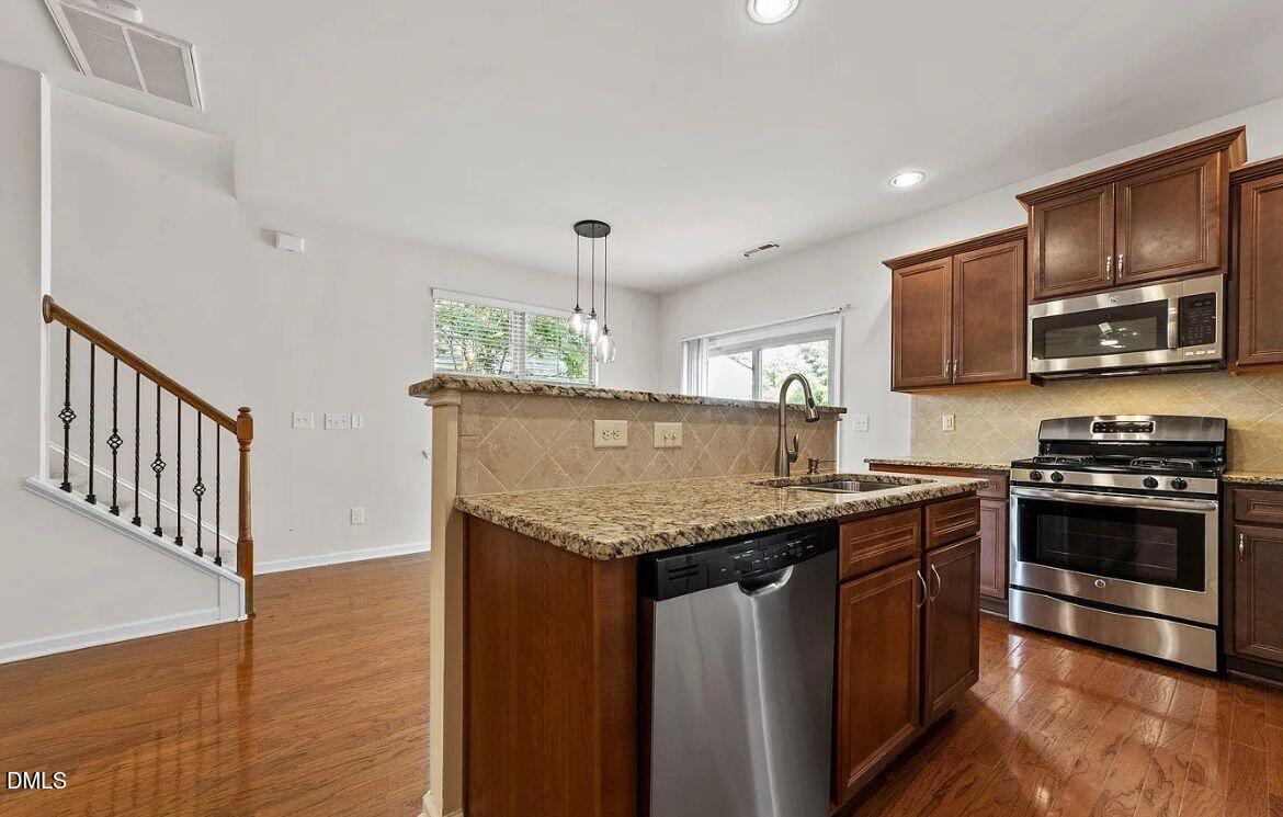 168 Token House Road Durham, NC 27703 - Photo 10 of 32 PHOTO-2023-03-22-15-48-30_1