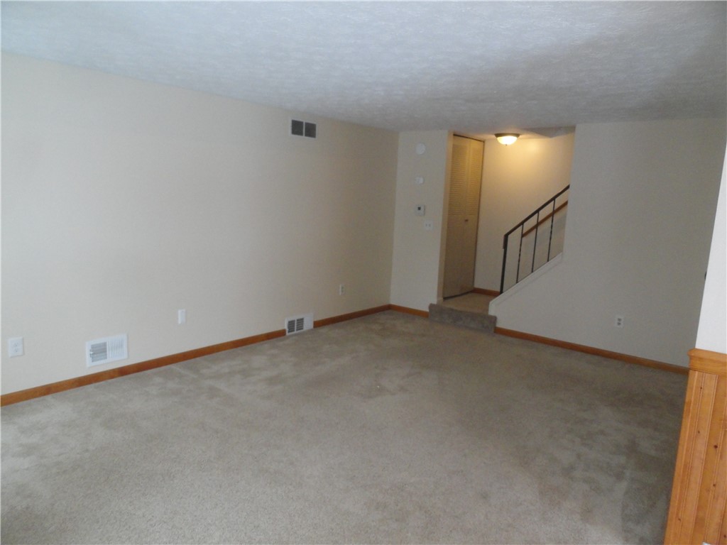 206 Greenway Boulevard Riga, NY 14428 - Photo 6 of 50