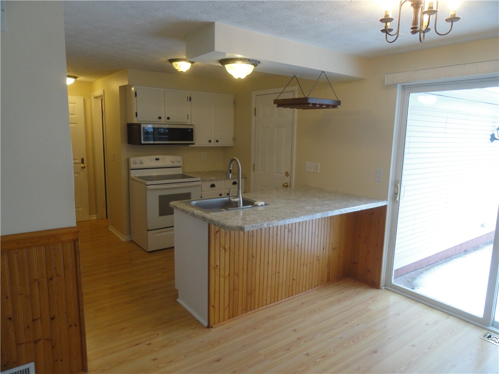 206 Greenway Boulevard Riga, NY 14428 - Photo 9 of 50