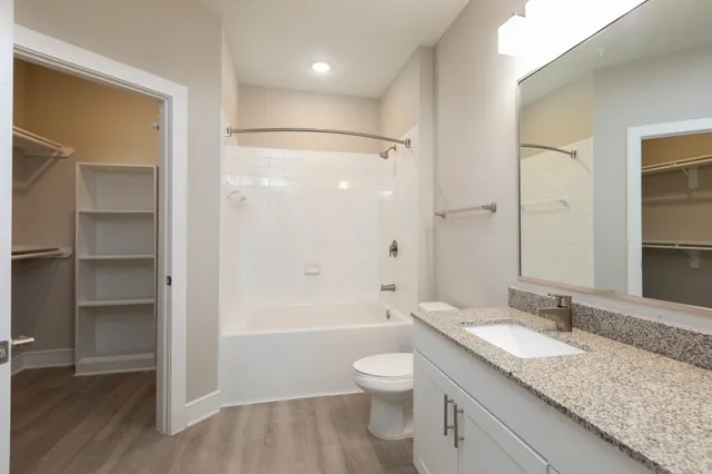 $1,460 | 5131 Williams Way Boulevard, Unit 2116, Richmond, TX 77469