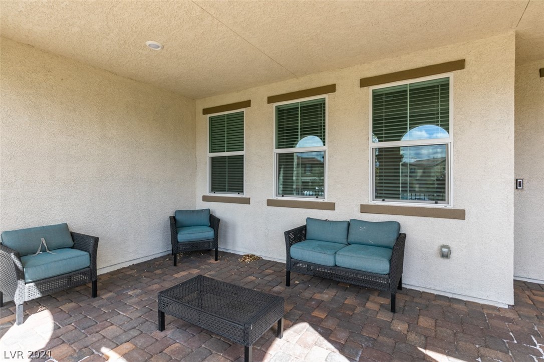 2872 Turnstone Ridge Street Henderson, NV 89044 - Photo 4 of 50 Gallery Image 4