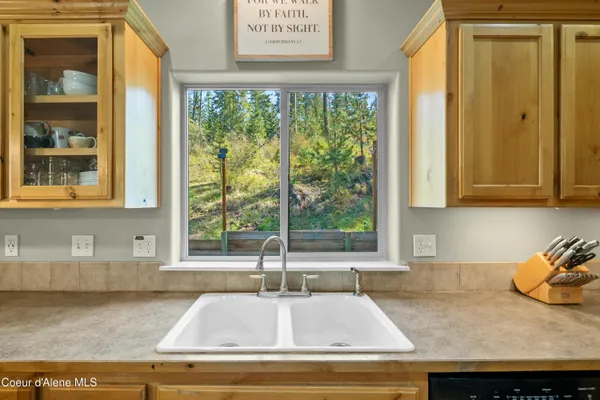 $585,000 | 24544 North Dockside Lane, Rathdrum, ID 83858