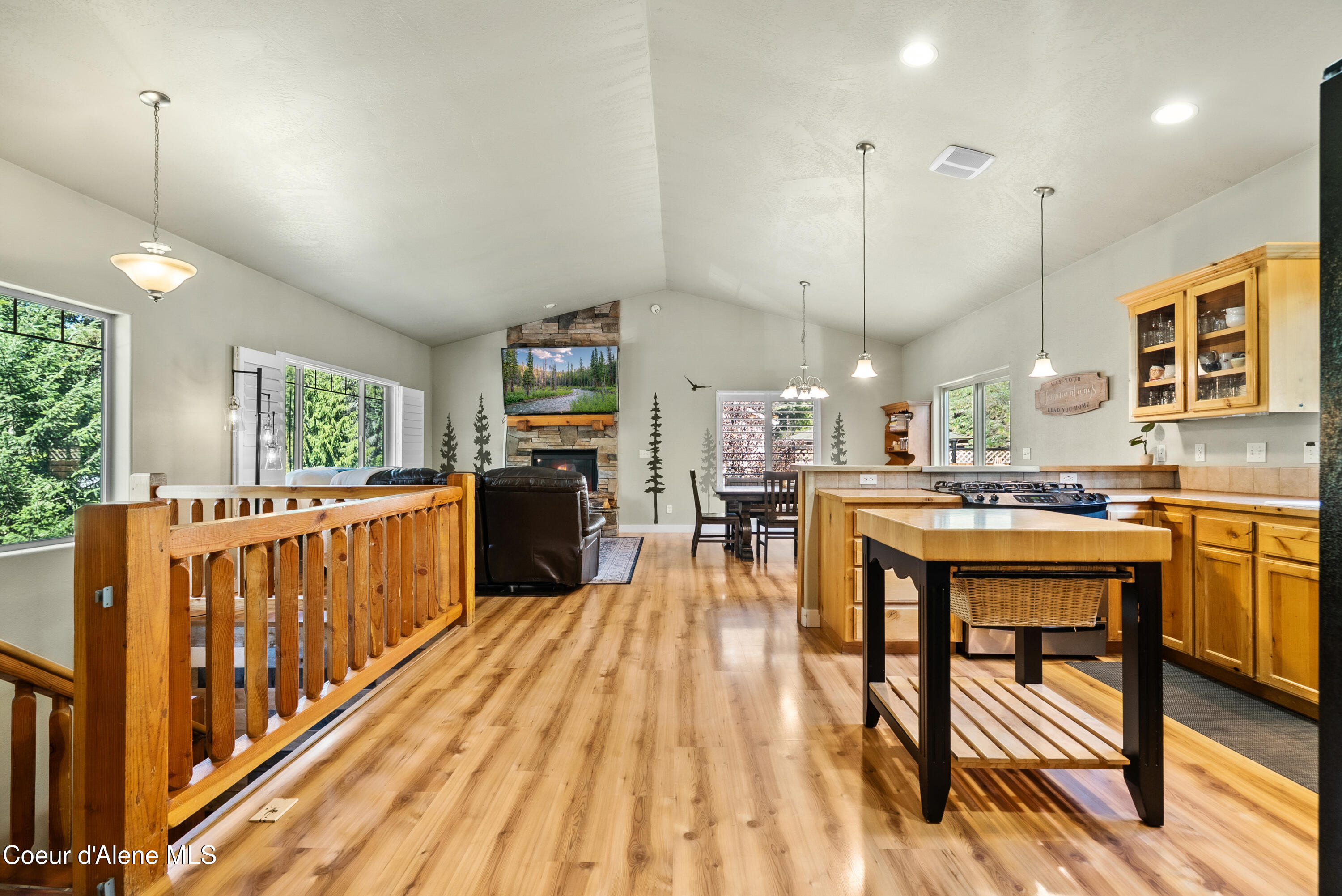 24544 North Dockside Lane Rathdrum, ID 83858 - Photo 25 of 57 Kitchen Dining Living Room