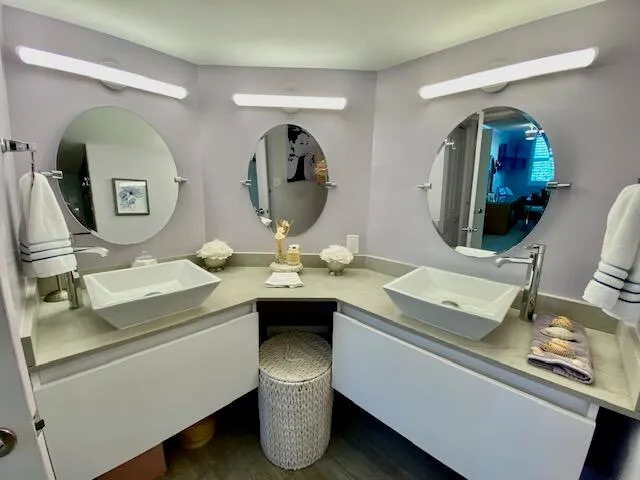 $5,500 | 3594 South Ocean Boulevard, Unit 207, Highland Beach, FL 33487