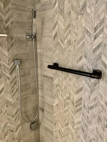 $5,500 | 3594 South Ocean Boulevard, Unit 207, Highland Beach, FL 33487