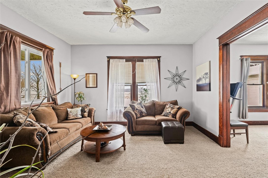 6554 Anglin Road Paris, IL 61944 - Photo 9 of 38