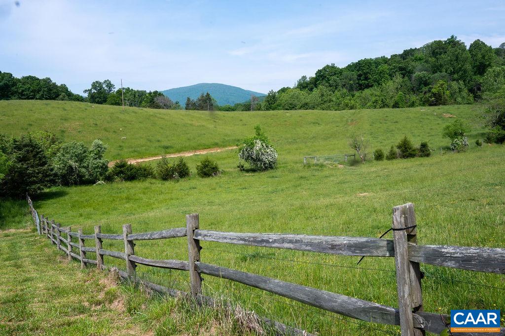 1901 Kinderhook Road Madison, VA 22727 - Photo 6 of 48 Gallery Image 6