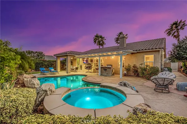 $3,900 | 41424 Trumble Court, Indio, CA 92203