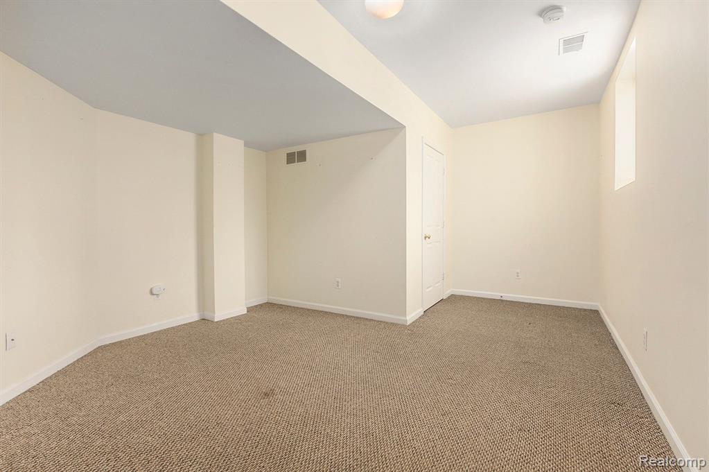 1740 South Maple Road Ann Arbor, MI 48103 - Photo 6 of 34