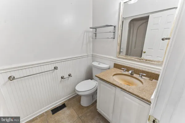 $660,000 | 5482 Royal Mile Boulevard, Salisbury, MD 21801