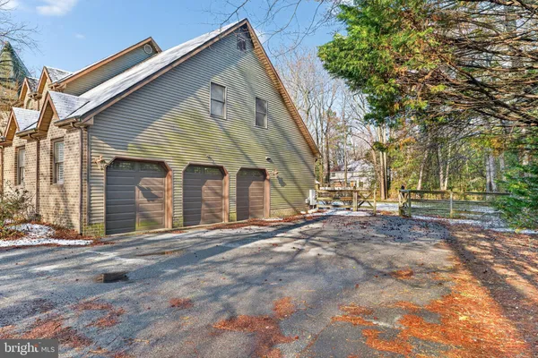 $660,000 | 5482 Royal Mile Boulevard, Salisbury, MD 21801