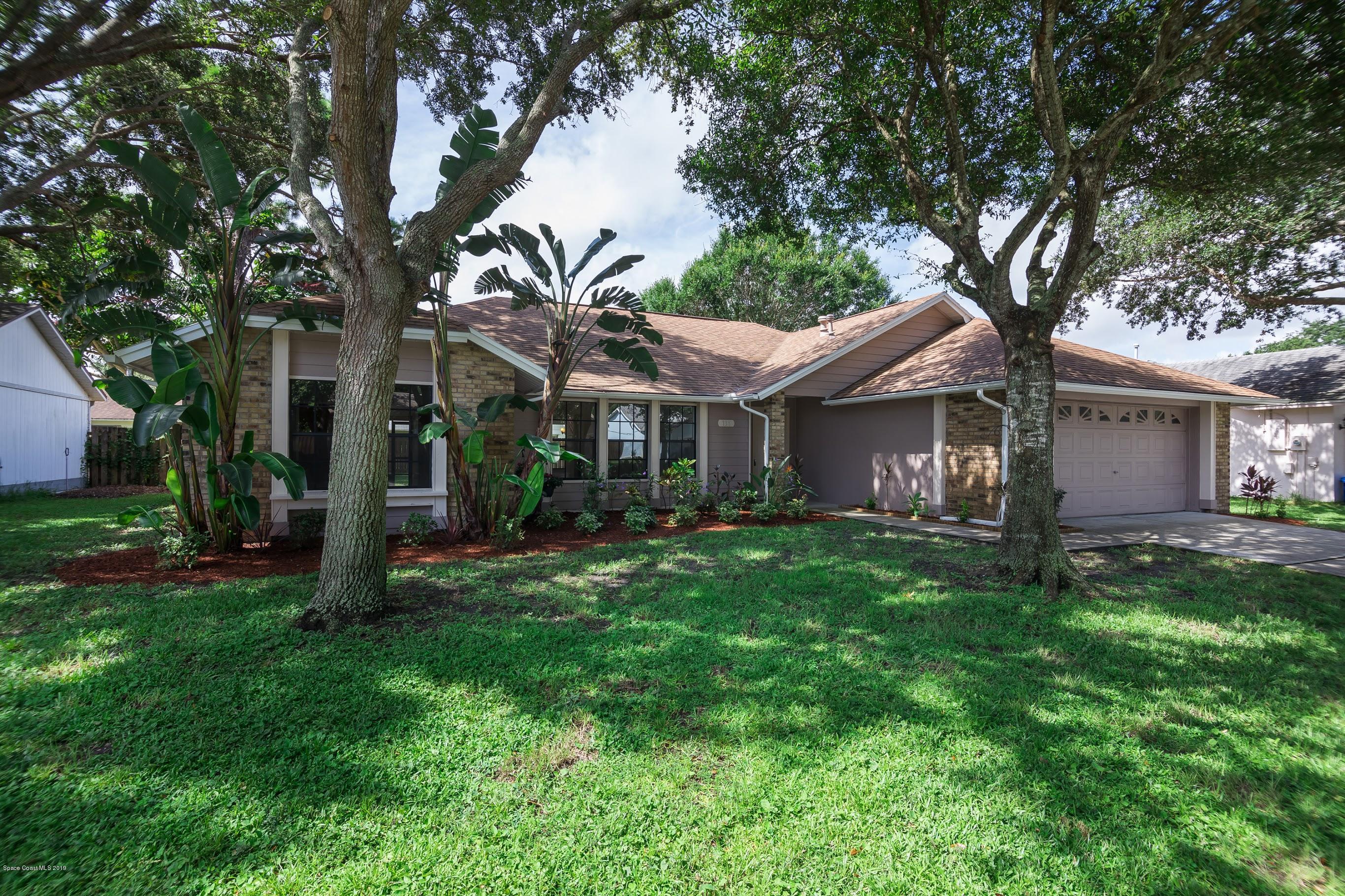 135 Twin Lakes Road Melbourne, FL 32901 - Photo 3 of 25 860F23AF-B05F-4CCA-BE9A-BB0D48E51E74