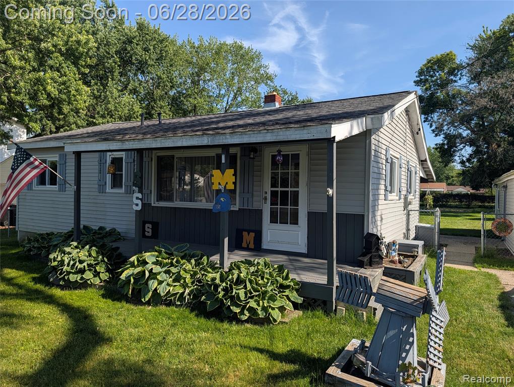 4456 East Coldwater Road Flint, MI 48506 - Photo 18 of 35
