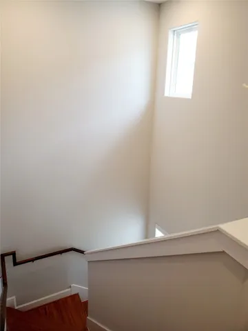 $2,295 | 716 C Link Road, Houston, TX 77009