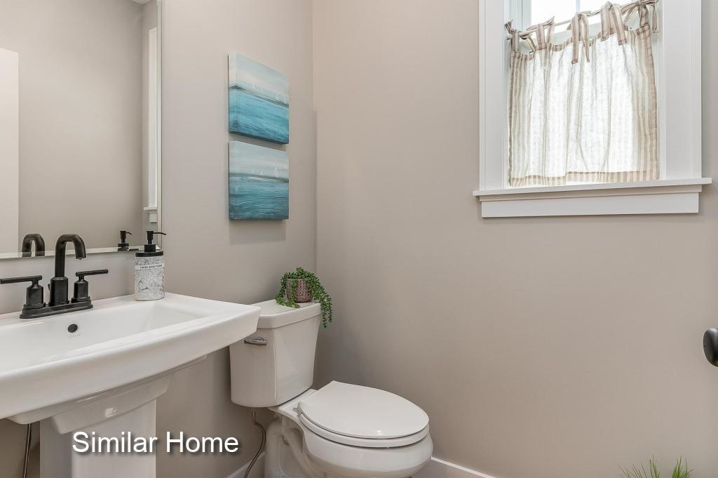 30 The Cliffs, Unit 30 Auburn, NH 03032 - Photo 15 of 46