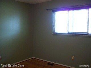 33822 Ryan Road Sterling Heights, MI 48310 - Photo 10 of 12 ryanbed3